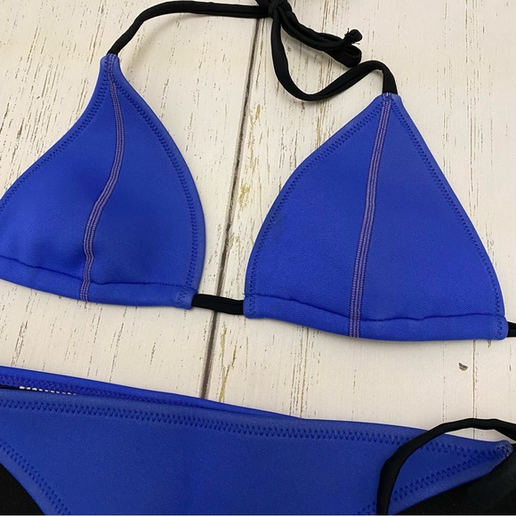 Triangl Style Neoprene Bikini - Size S/M - Picture 2 of 5